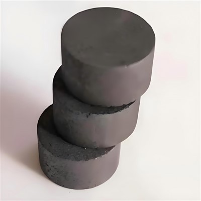 گرافیت خالص با گوشه های نخ کربن